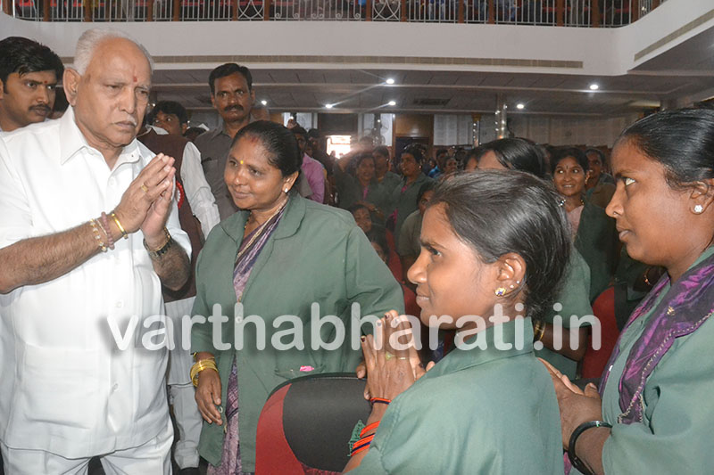 ಬಿಜೆಪಿ ಅಧಿಕಾರಕ್ಕೆ ಬಂದ ನಂತರ ಪೌರ ಕಾರ್ಮಿಕರ ಸೇವೆ ಖಾಯಂ: ಯಡಿಯೂರಪ್ಪ